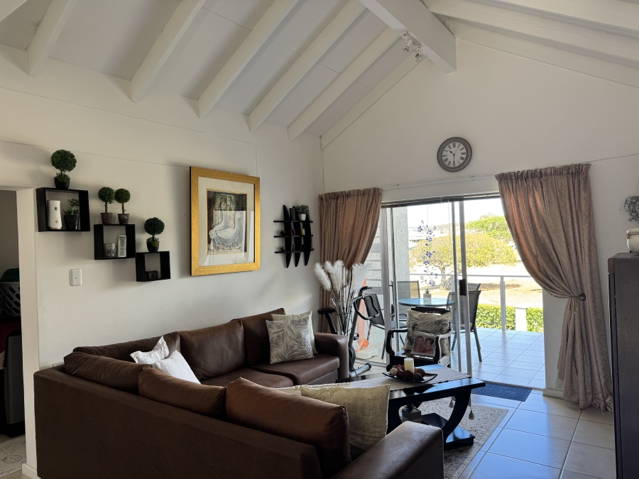 2 Bedroom Property for Sale in Hartenbos Central Western Cape